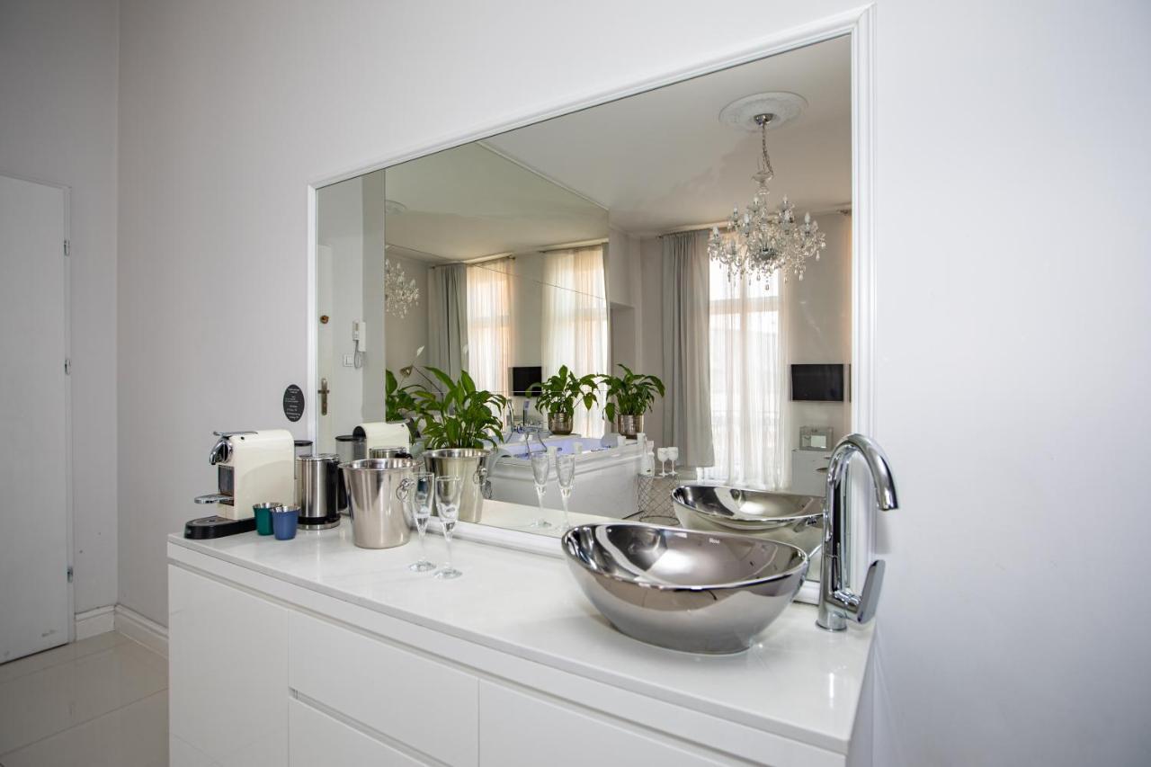 Sensual Sauna&jacuzzi Stare Apartment *