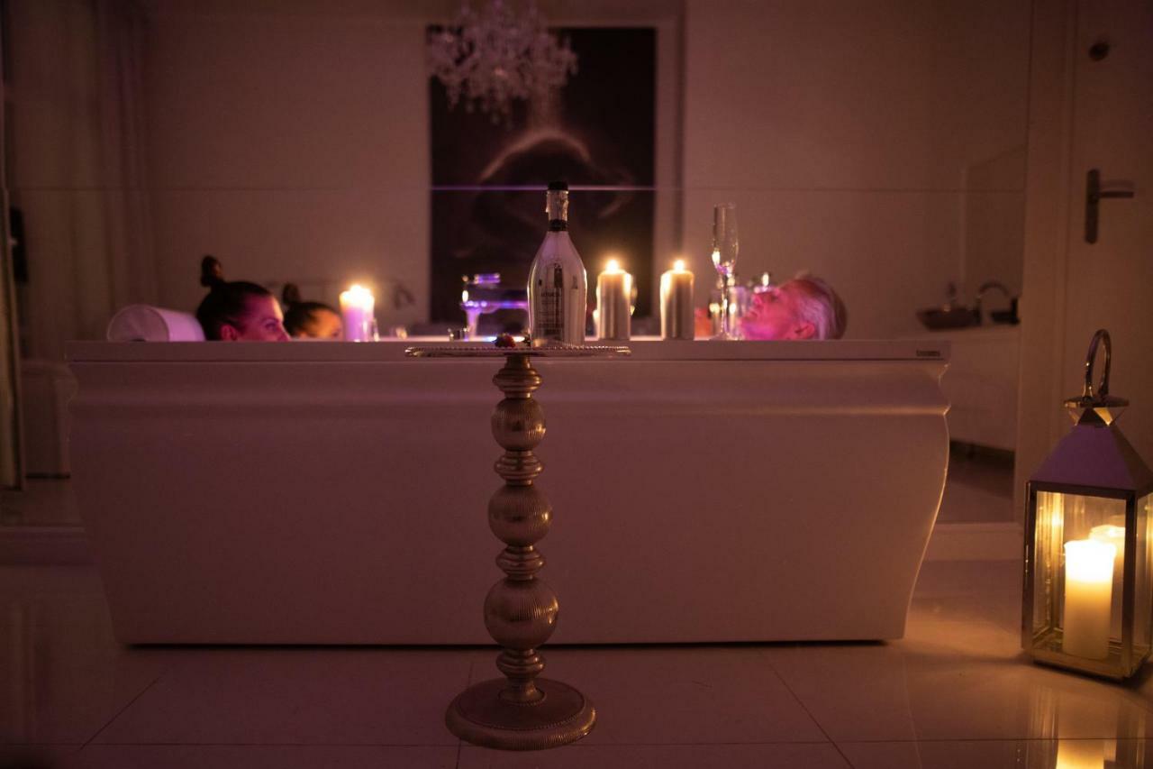 Apartment Sensual Sauna&jacuzzi Stare